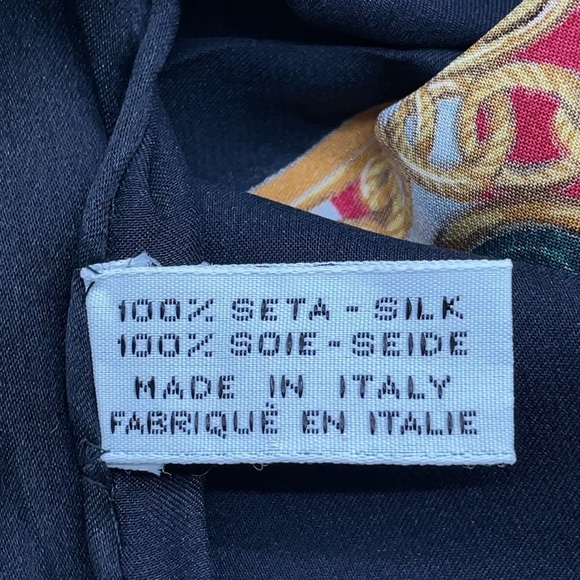 ‼️SOLD‼️ Auth Chanel Double CC Mark Jewel Silk Scarf - Picture 5 of 8